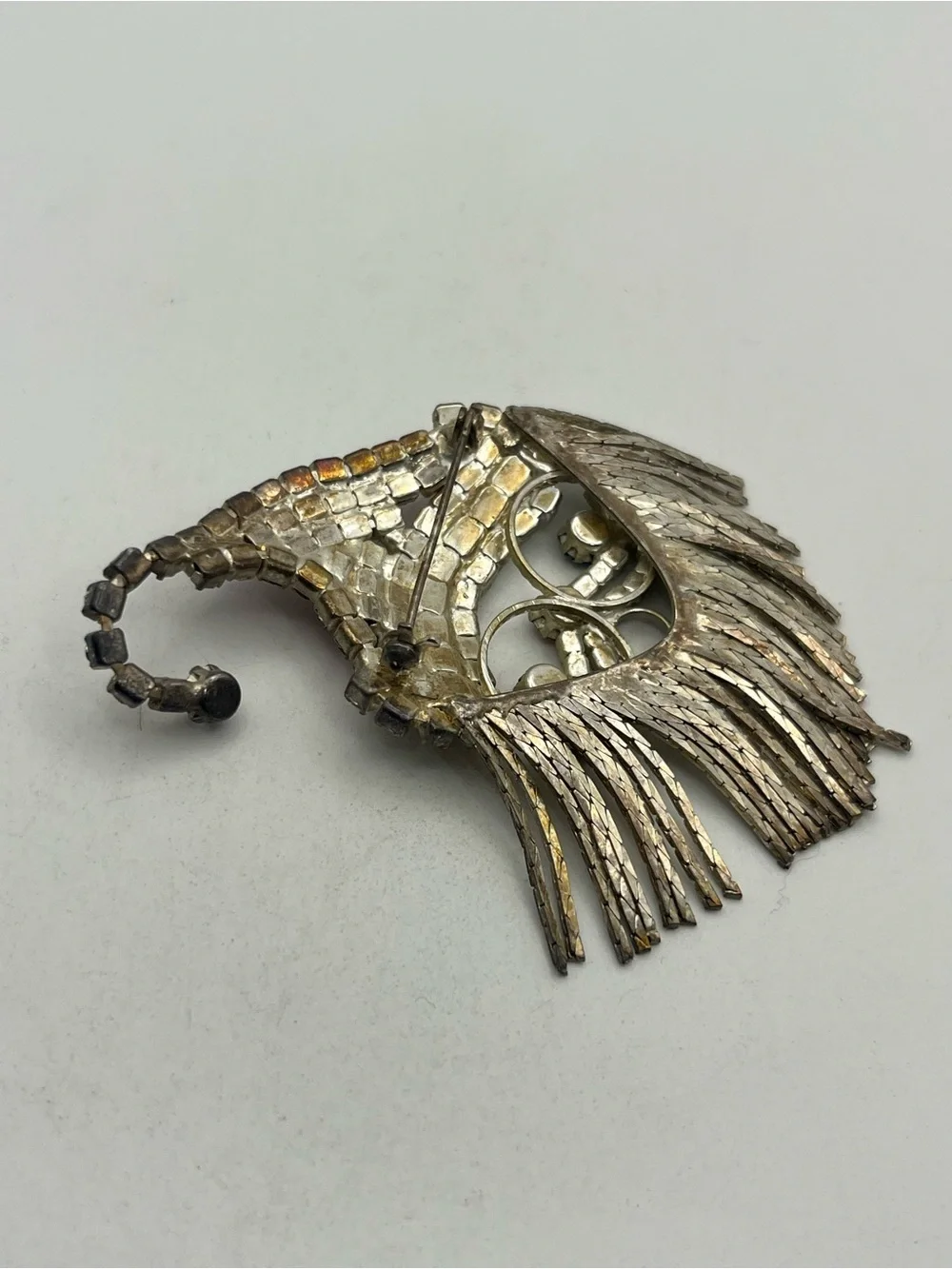 Santa Claus Christmas articulated fringe chain beard rhinestone brooch pin